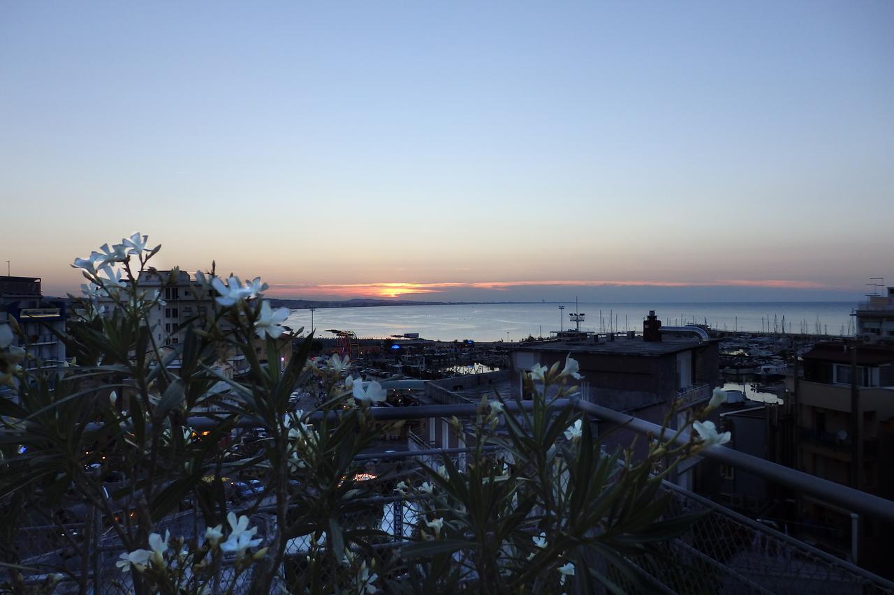 Aparthotel Adriatico Gabicce Mare